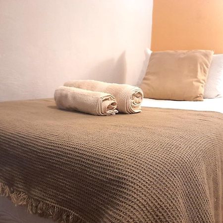 Casa Calma Vandrehjem Colonia del Sacramento Eksteriør billede